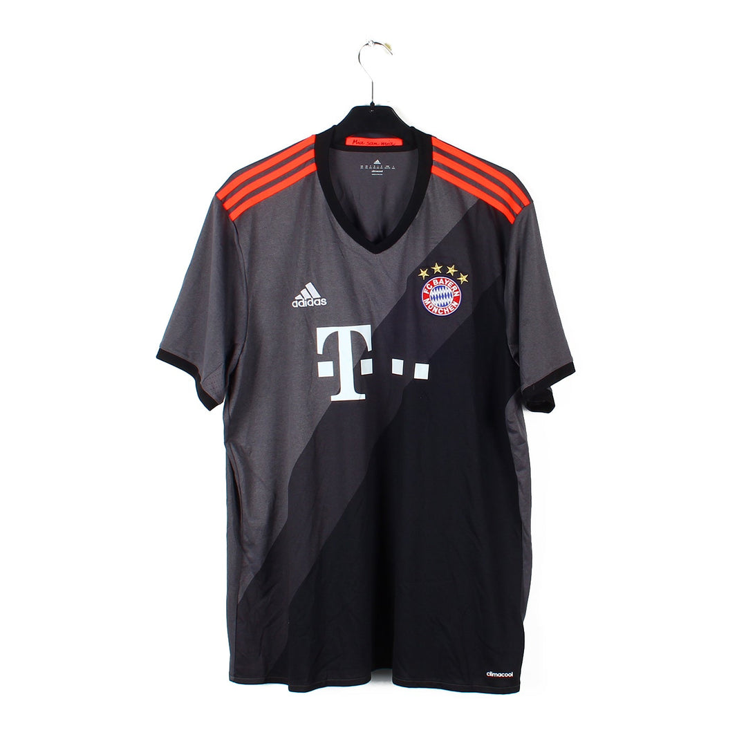 2016/17 - Bayern Munich - Boateng #17 (2XL)