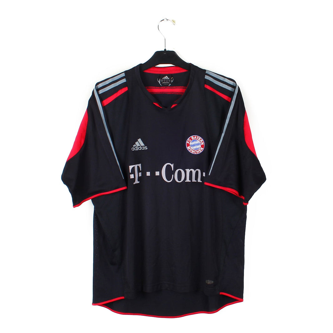 2004/05 - Bayern Munich (L) [stock pro]