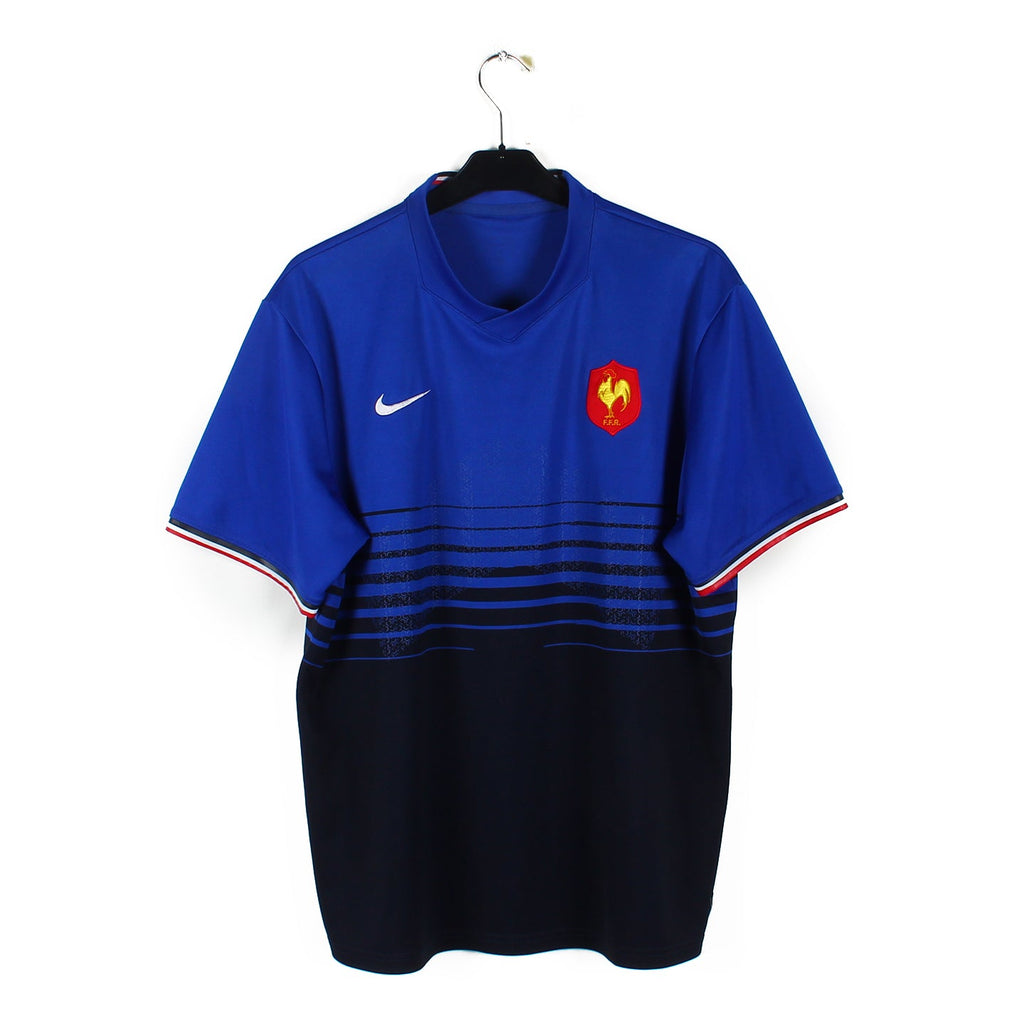 Nike PSG Home Jersey Coupe De France 2006/07 Season XS, Men's Fashion, Tops  & Sets, Tshirts & Polo Shirts on Carousell