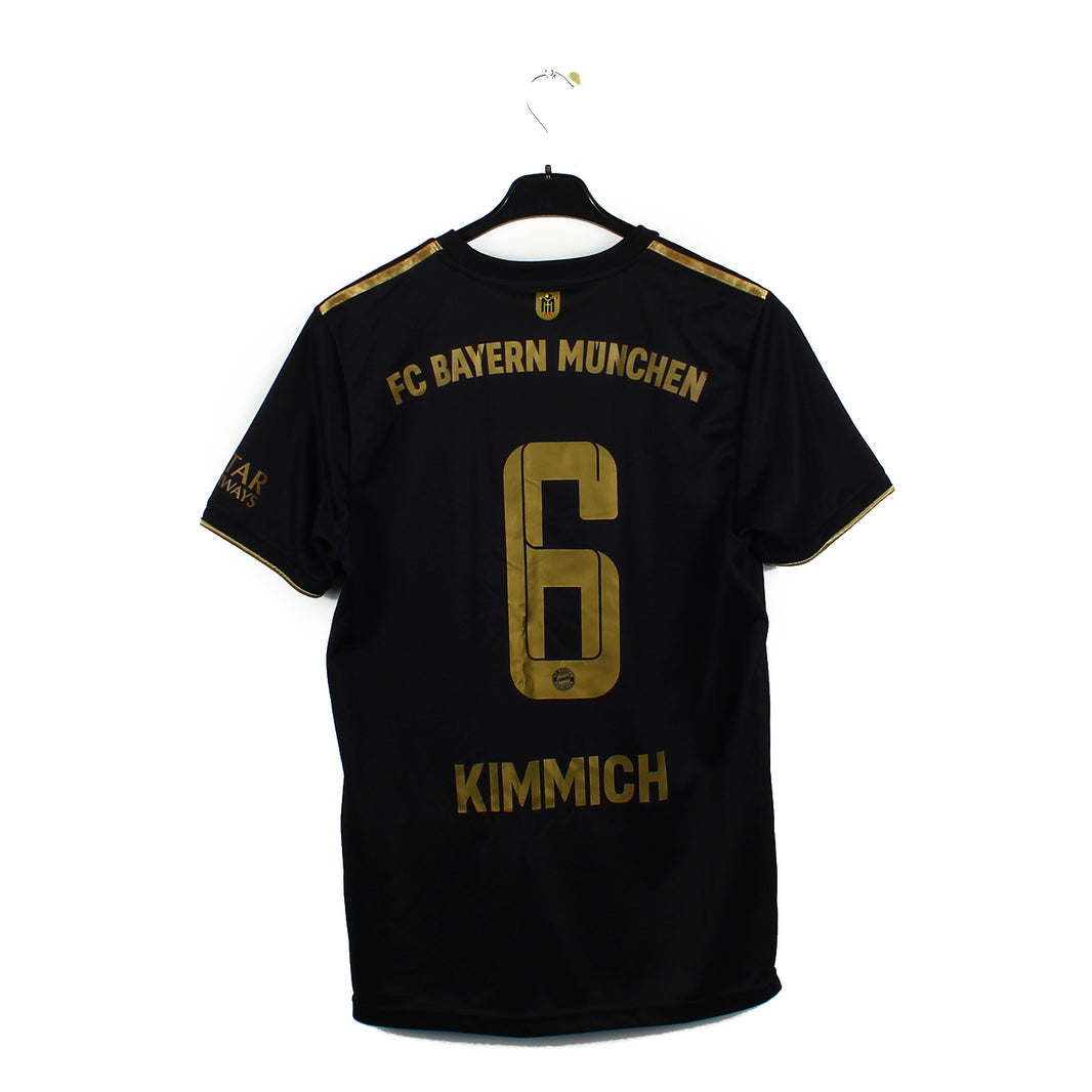 2021/22 - Bayern Munich - Kimmich #6 (L)