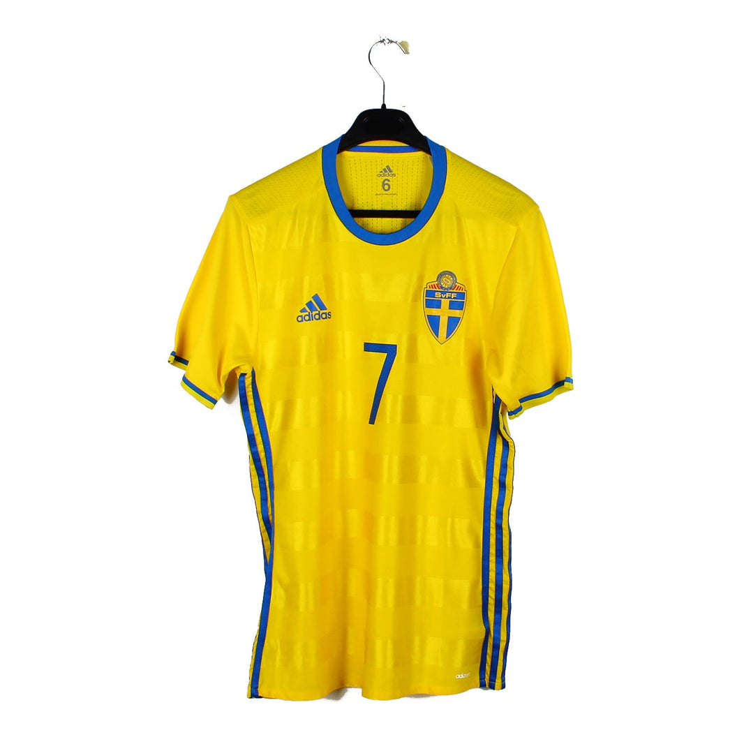 2016/17 - Suède - Larsson #7 (M) [stock pro]