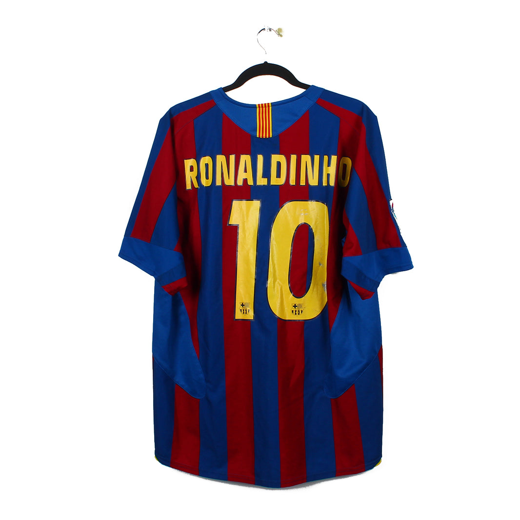 2005/06 - Barcelone - Ronaldinho #10 (L)