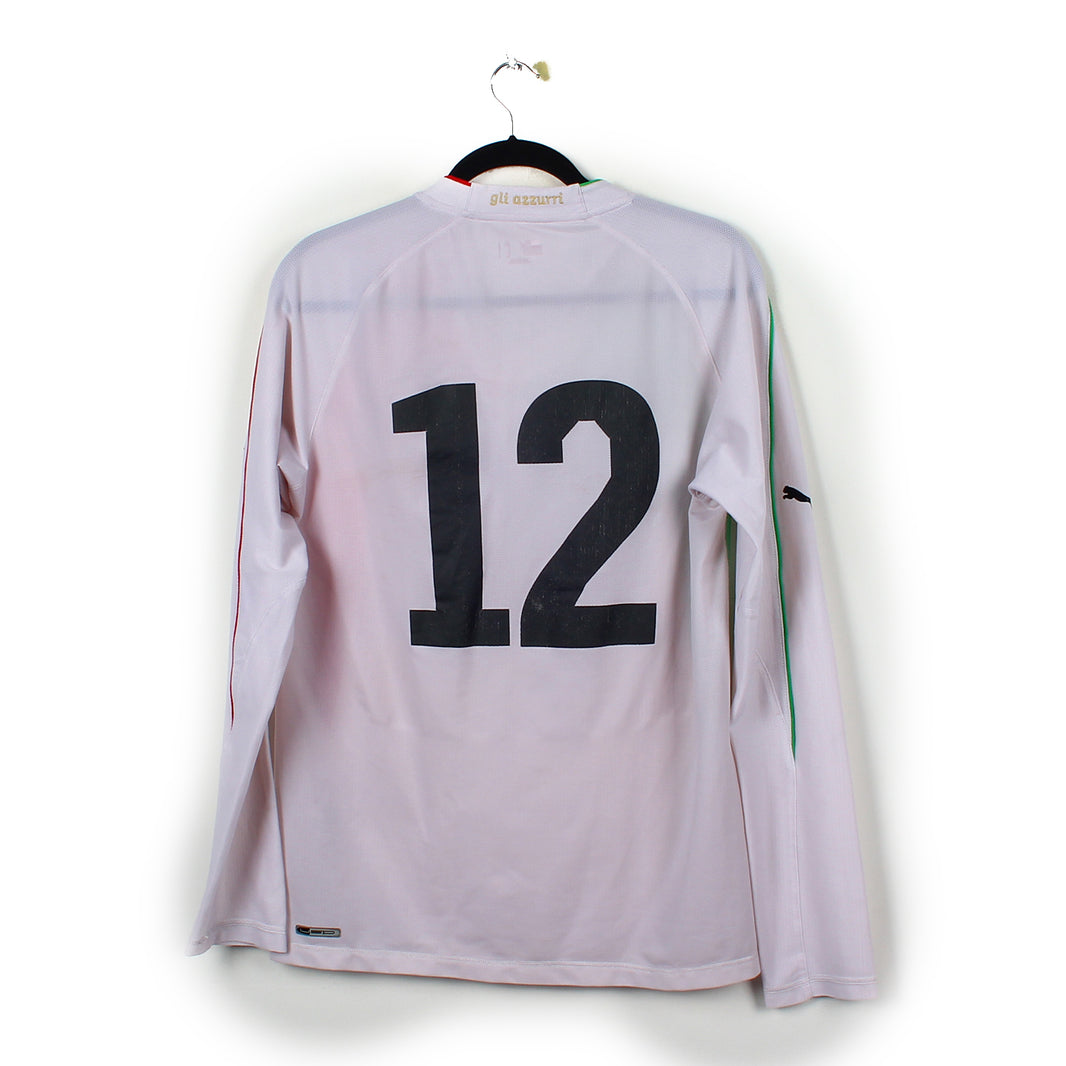 2010/12 - Italie #12 (L) [stock pro]