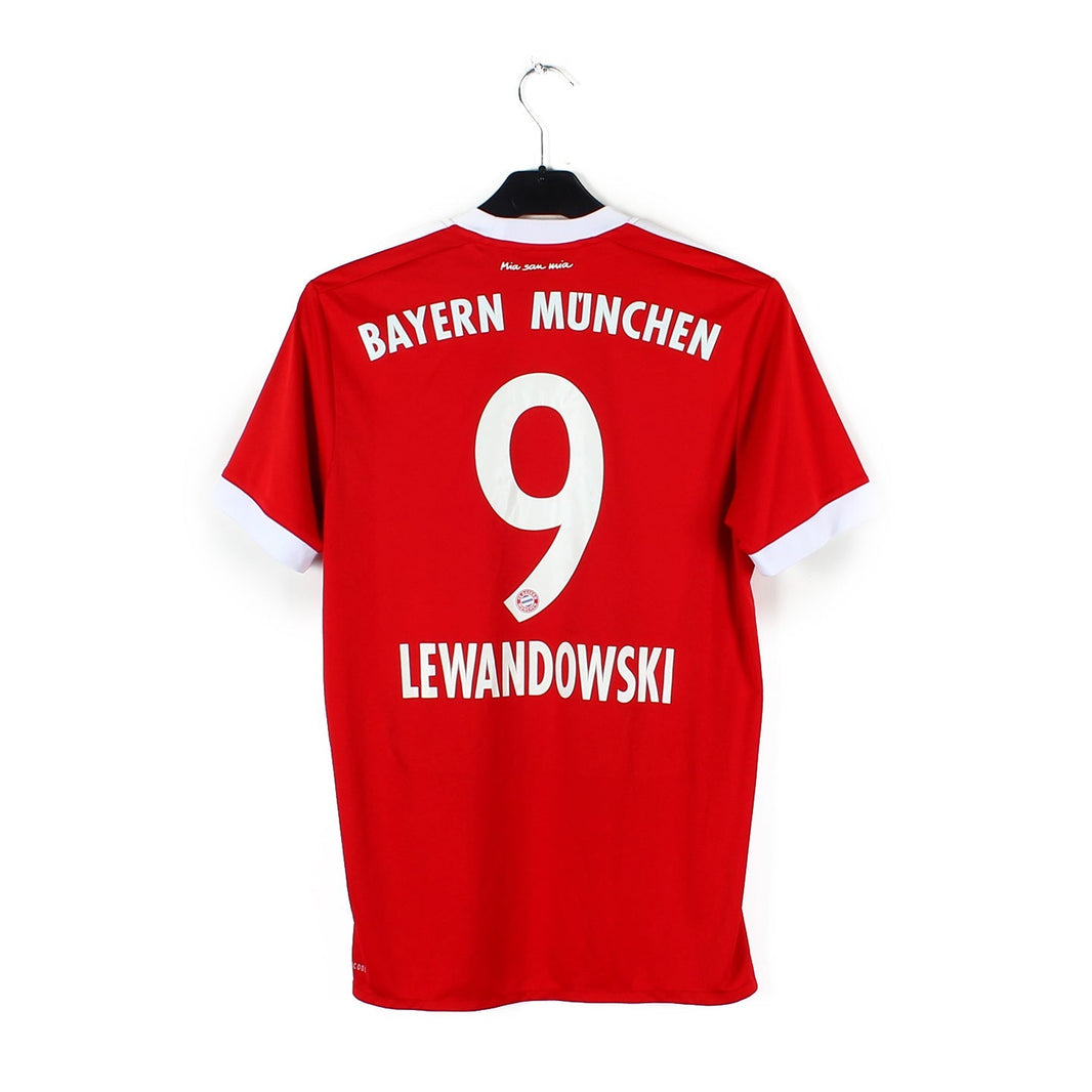 2017/18 - Bayern Munich - Lewandowski #9 (L)