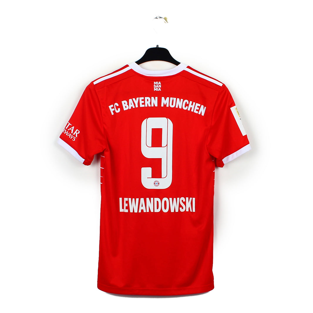 2022/23 - Bayern Munich - Lewandowski #9 (S) *vs Stuttgart*