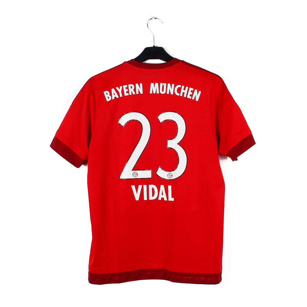 2015/16 - Bayern Munich - Vidal #23 (M)