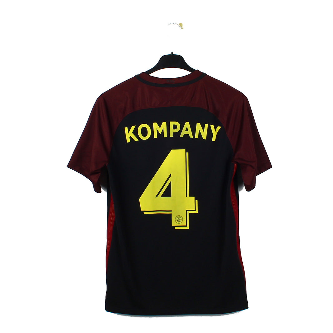 2016/17 - Manchester City - Kompany #4 (M)