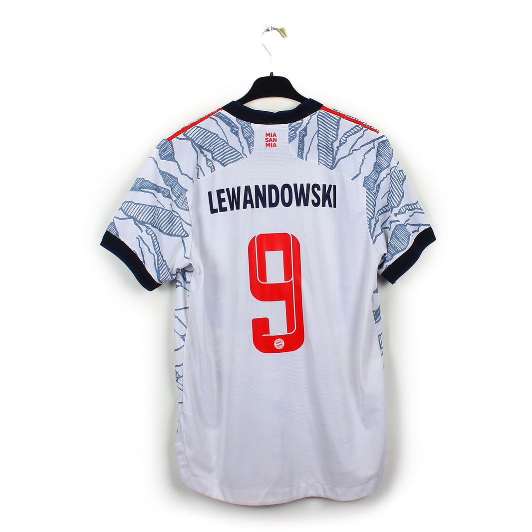 2021/22 - Bayern Munich - Lewandowski #9 (L) [pro]