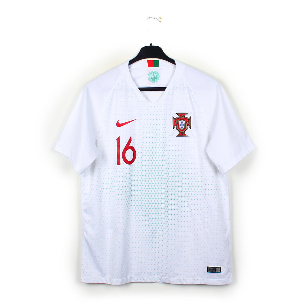 2018/19 - Portugal - Fernandes #16 (L)