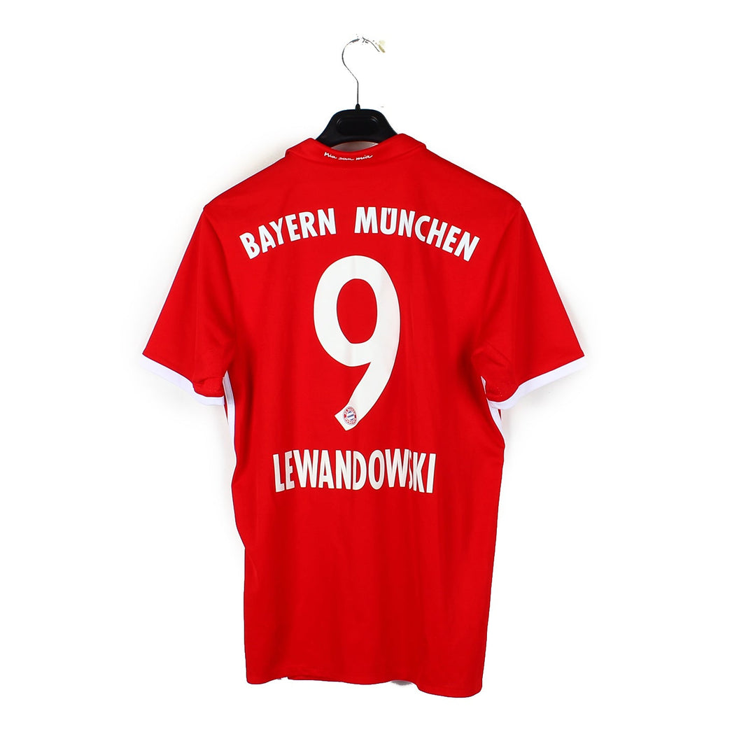 2016/17 - Bayern Munich - Lewandowski #9 (L)