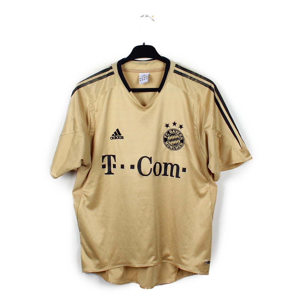 2004/05 - Bayern Munich - Makaay #10 (M)