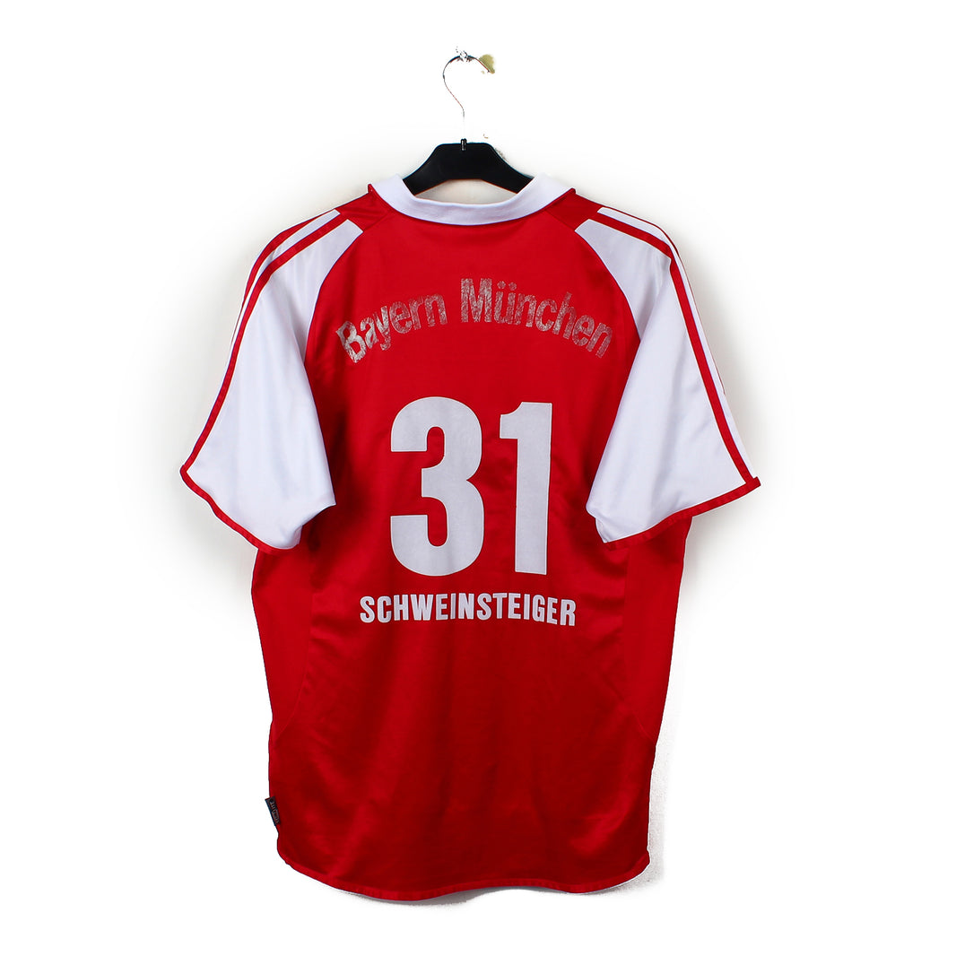 2003/04 - Bayern Munich - Schweinsteiger #31 (M)