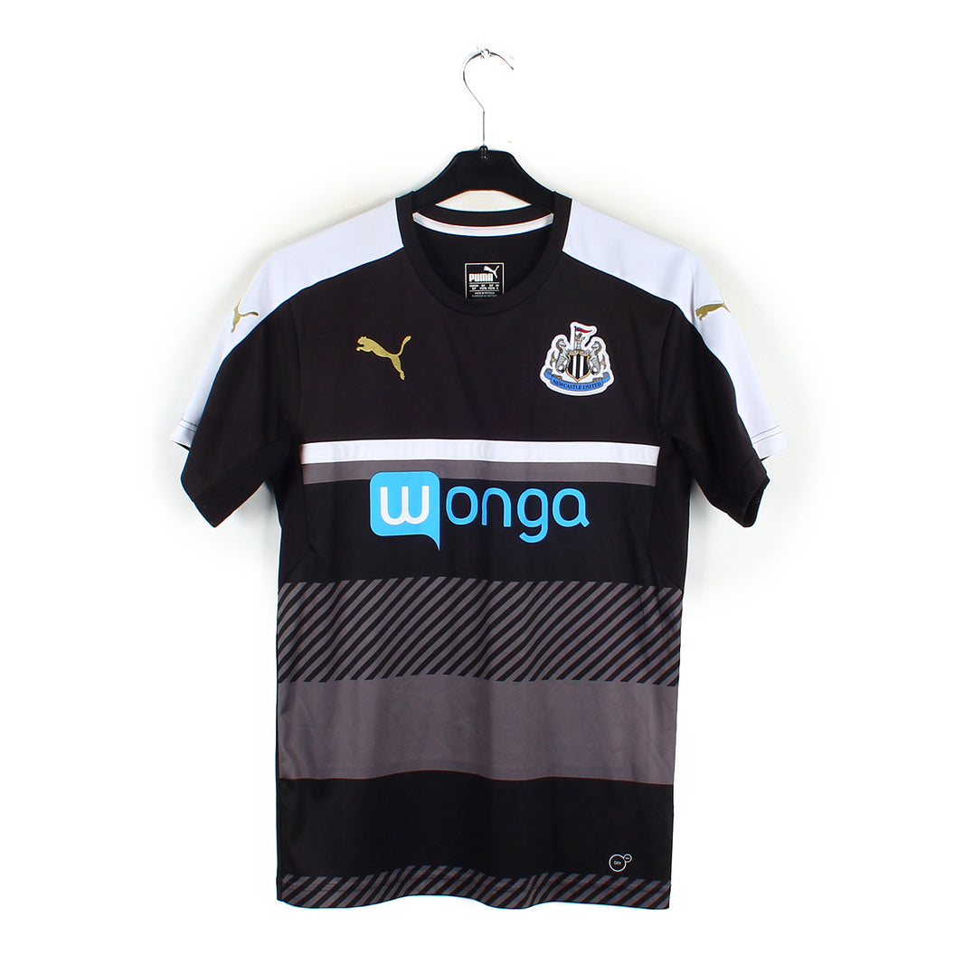 2016/17 - Newcastle (S)