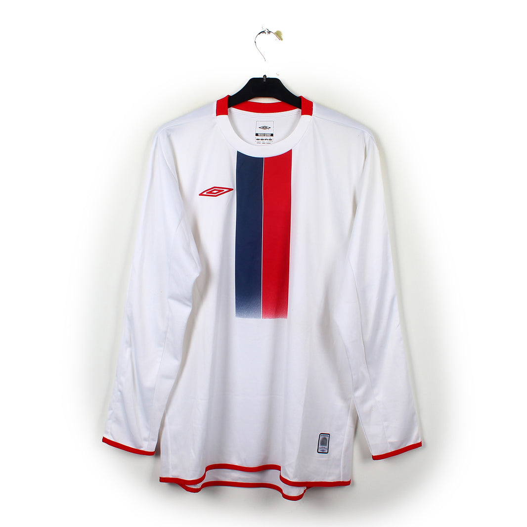 2004/05 - Umbro Template (L)