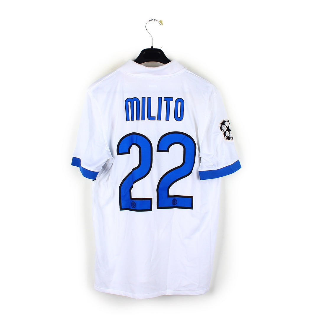 2009/10 - Inter Milan - Milito #22 (M)