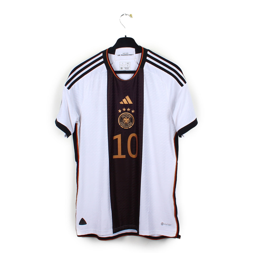 2022 - Allemagne - Gnabry #10 (L)