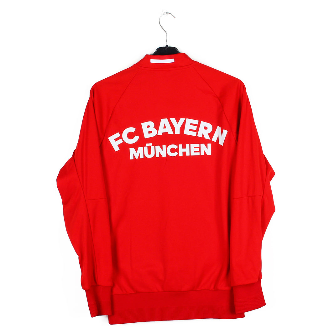 2016/17 - Bayern Munich (S)